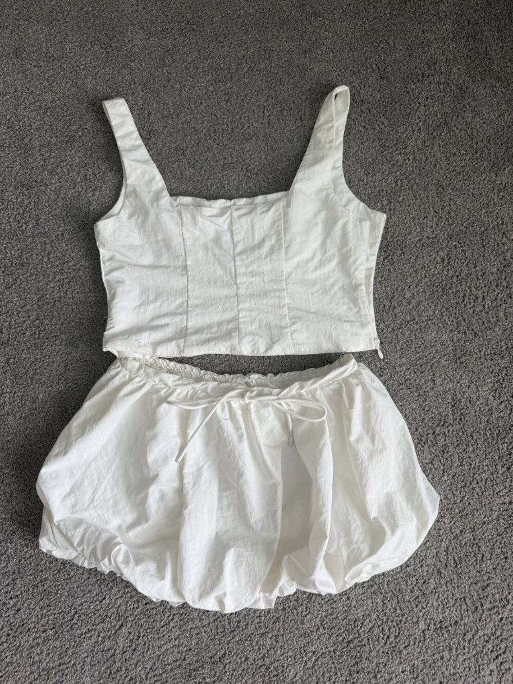 Missguided White Corset Top & Bubble Skirt 2-Piece Set size M